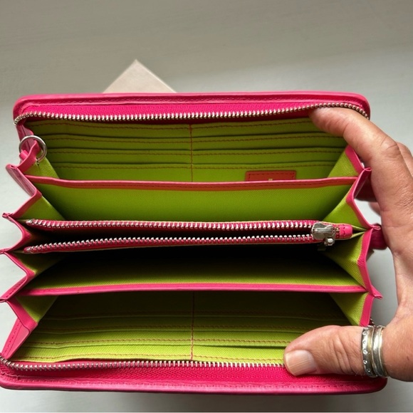 Vivienne Westwood Orb Monogram Canvas Wallet - Picture 3 of 8